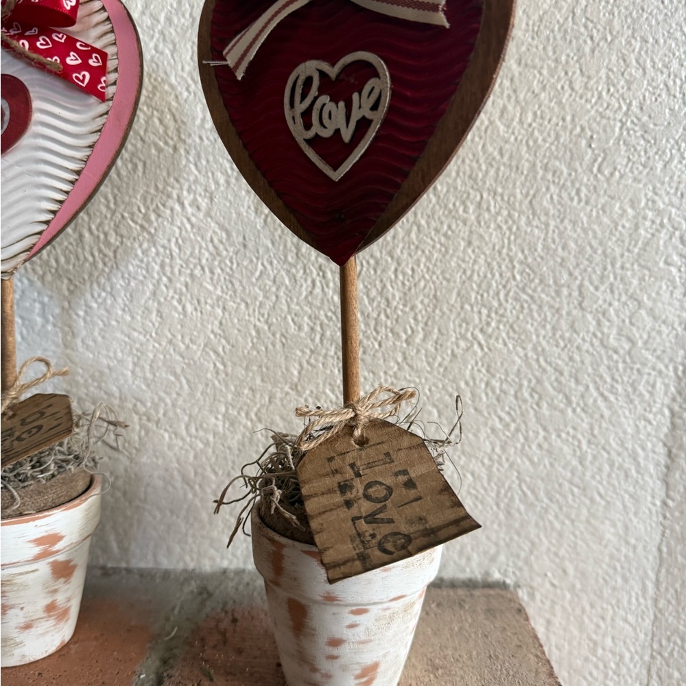 Handmade Heart Topiary Set - Picture 12 of 15